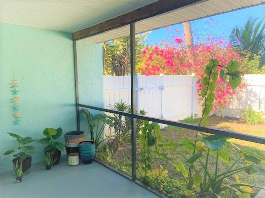 Bright And Beachy 2Bed 1Bath Home - Unit 210 Cocoa Beach Exterior foto